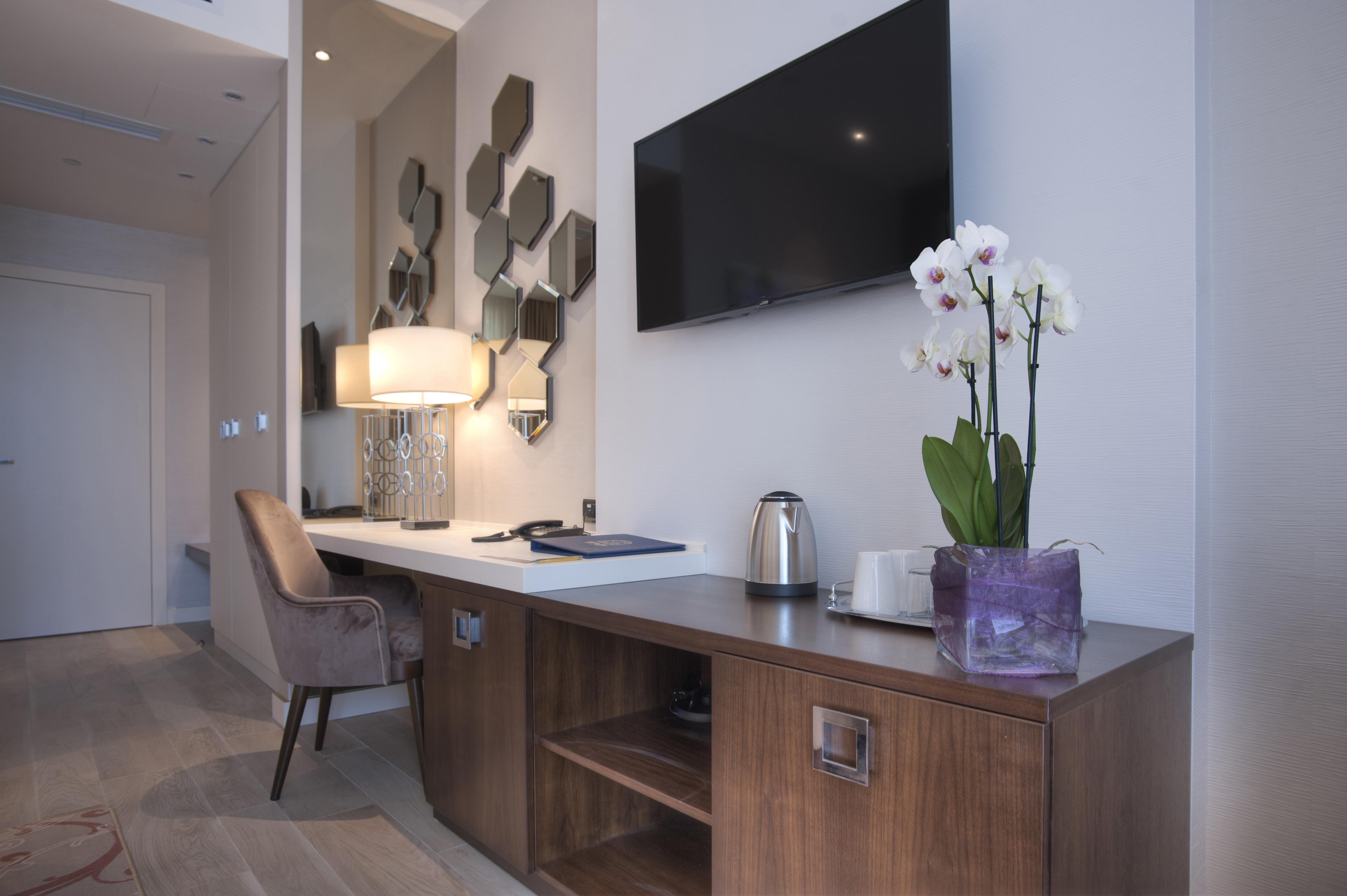 Hotel Riva By Aycon 4*